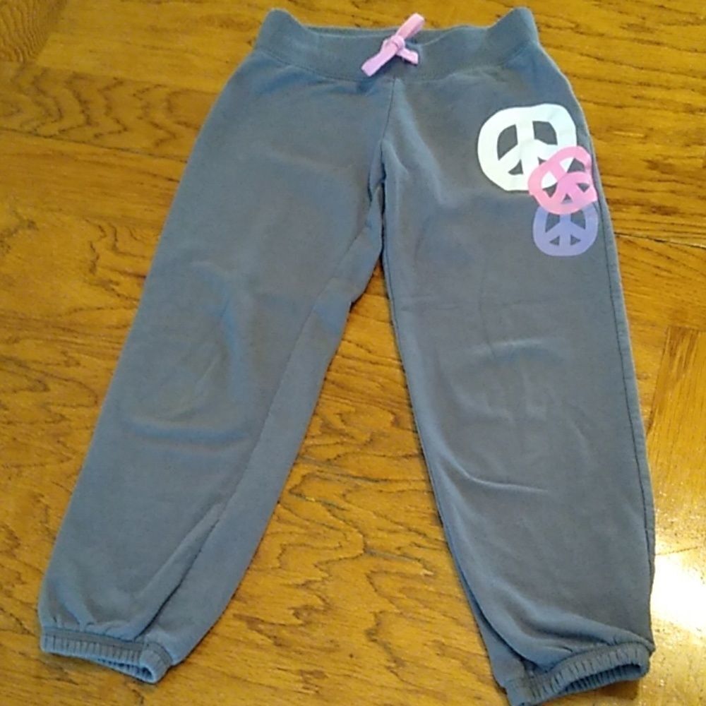 8/$20 Old Navy at 5 Girls Sweatpants